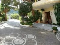 Hotel Residence Piccolo Hotels near Spiaggia della Contura