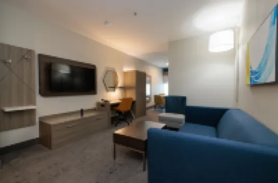 Holiday Inn Express & Suites BERKELEY by IHG