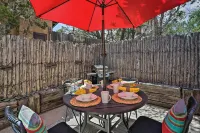 Modern Condo w/ Santa Fe Charm 1 Mi to Plaza - Condos