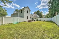 Downtown Retreat w/ Grill, Fire Pit & Wet Bar - Pet friendly