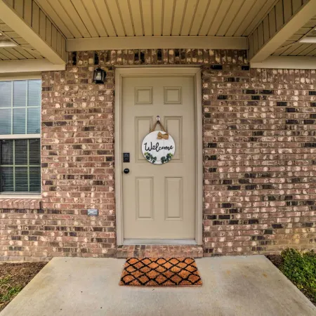 Quaint Family Home Near Downtown Murray and MSU