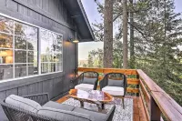 Luxe Lake Arrowhead Getaway w/ Treetop Views!