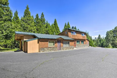 Secluded Camp Connell Home w/ Deck + Fireplace! - 3-Star