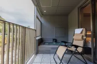 Aratashi Minakami - badewanne