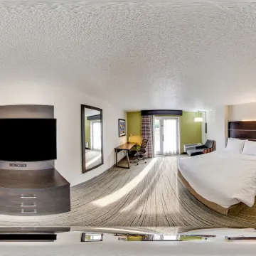 Holiday Inn Express COLUMBUS DOWNTOWN by IHG Hotels near Downtown Columbus