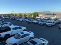 Days Inn by Wyndham Lake Havasu - Motels