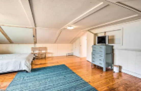 Cozy Castleton Cabin with Fire Pit and Water Access!