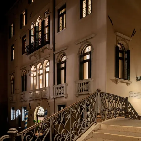 Eight Venezia