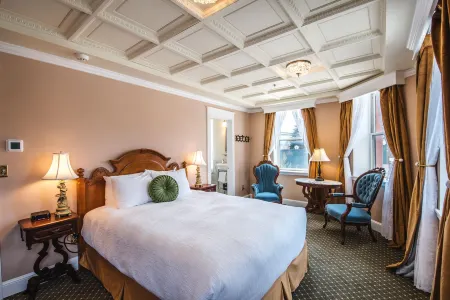 The Pollard Hotel Отели в г. Карбон