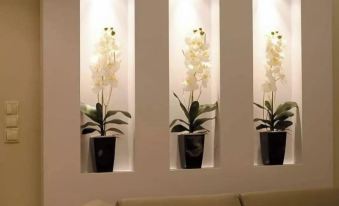Elegant Suites by Golden Bide Jos