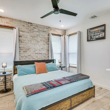 Modern Bryan Farmhouse on 1 Acre w/ Hot Tub!