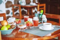 Maidith Galapagos Inn - breakfast