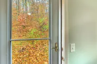 1 Mi to Hunting: Cozy & Secluded Stout Cabin - 3 tähden