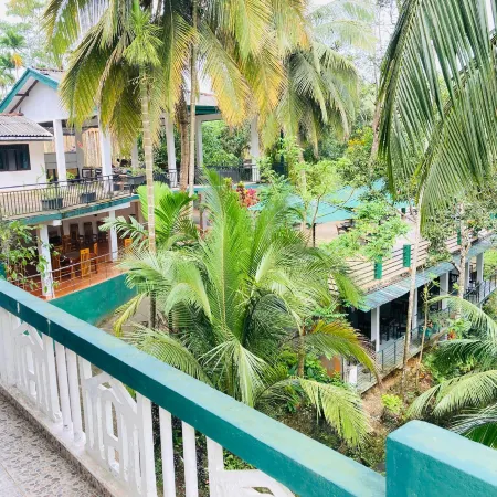 Rainforest Lodge, Deniyaya Singheraja