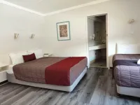 Country Motor Inn