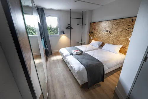 The Originals Access, Hôtel Clermont-Ferrand Nord Hotels in Riom