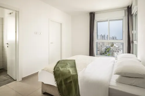 Netanya Seaside High-Rise Apartment by Sea N' Rent