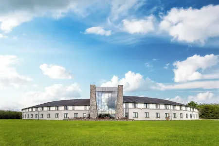 Knock House Hotel Отели рядом с достопримечательностью «Knock Shrine»