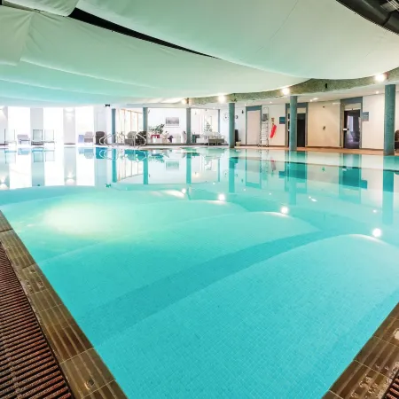 Lakeside Hotel and Spa
