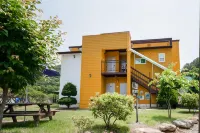 Nonsan Familia Pension Hotels in Nonsan-si