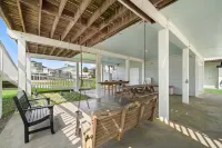 Crab Claw - Country Houses