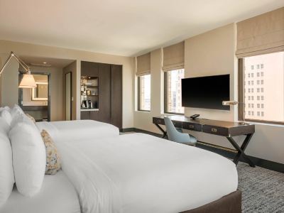 Cambria Hotel Houston Downtown Convention Center