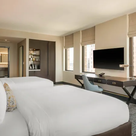 Cambria Hotel Houston Downtown Convention Center