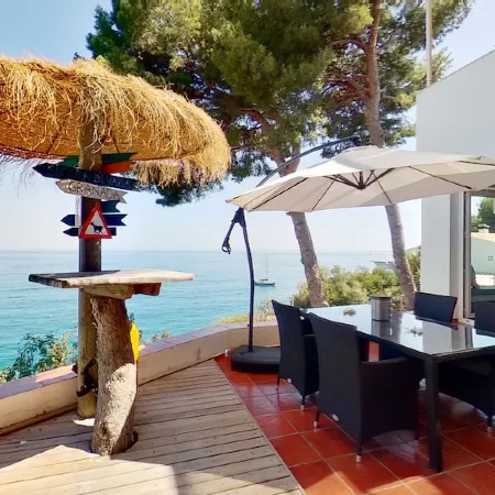 Oceanfront Villa "Mare Cubum" Panoramic Views, Extreme Location, Pool, Climate!
