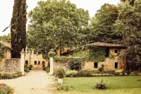 Le Galinier Lourmarin, a Beaumier Guesthouse Hotels in Cadenet