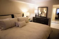 Cartier Place Suite Hotel