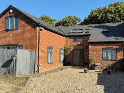 Perfect for beach & nature reserve walks all year round