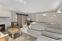 Sandpoint Hotel & Suites Downtown - Hot Tub