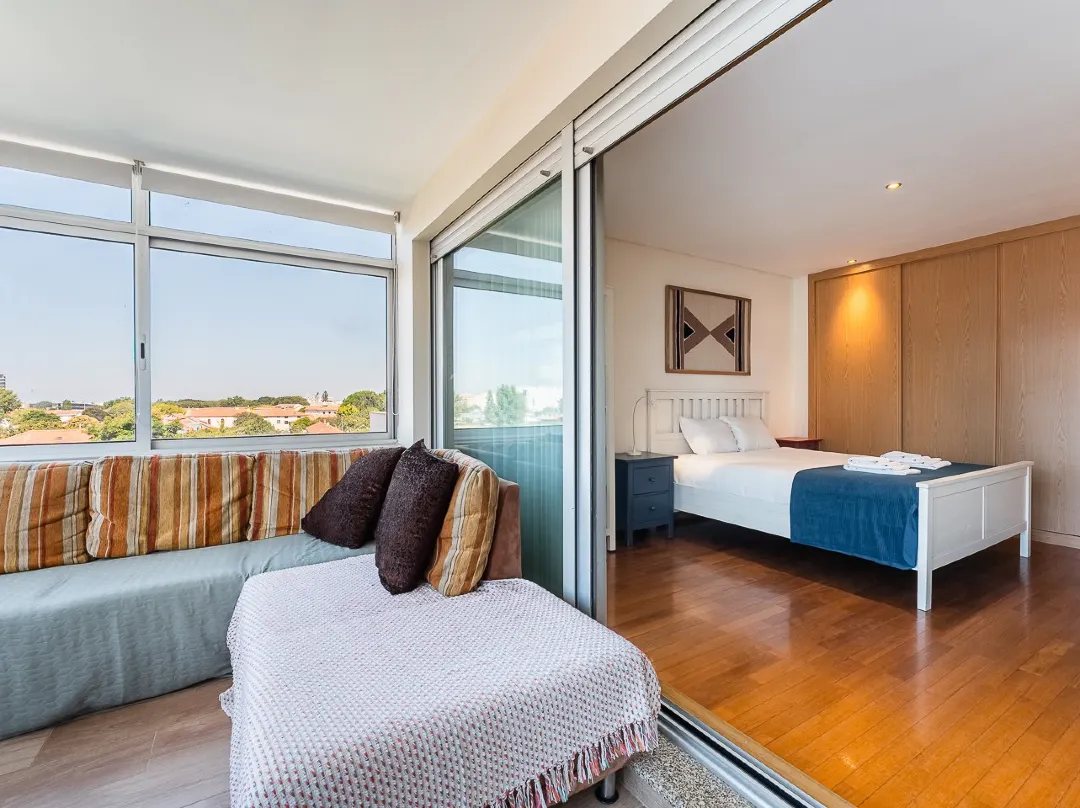 Guestready - Modern Haven With A Balcony - Porto