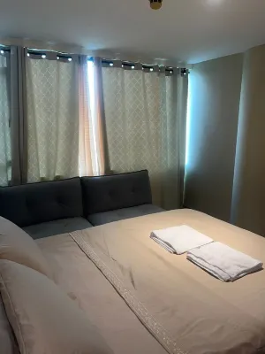 Suite in Samborondon Plaza building km 1.5 Via Samborondon Hotels in Samborondon