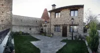 Rural House Sierra de Tabanera in San Andres, Soria with barbecue and large garden