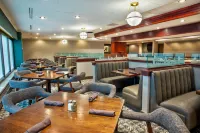 DoubleTree by Hilton Lansing - Breakfast