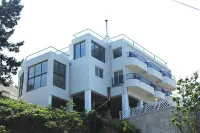 Changwon Santorini Pension