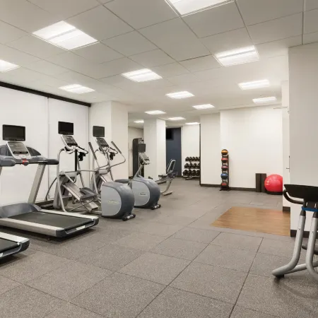 Homewood Suites Washington DC Capitol-Navy Yard Отели рядом с достопримечательностью «Капитол»