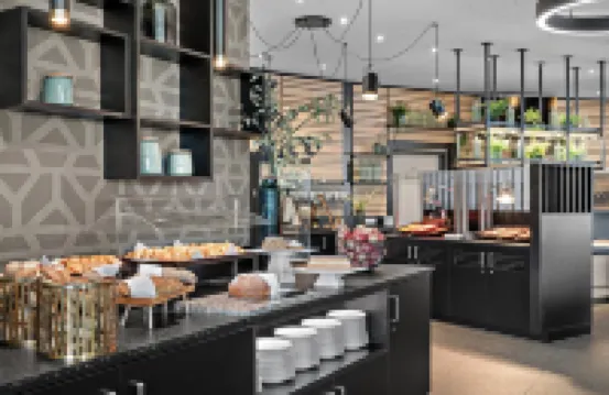 維也納市西部萊昂納多酒店