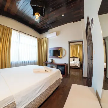 Casa Maria Hotel Hotels near Hadrian's Gate