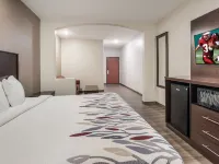 Red Roof Inn & Suites Lake Charles Hotels in Calcasieu Parish