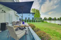 Waterfront Lake City Home w/ Deck & Boat Dock! Hotel di Cadillac