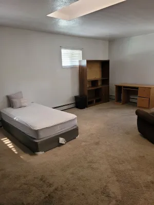 Quiet backyard studio with private entrance