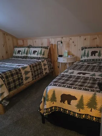 2-bedroom Sleeping Rooms in fantastic Watertown SD with WiFi, AC