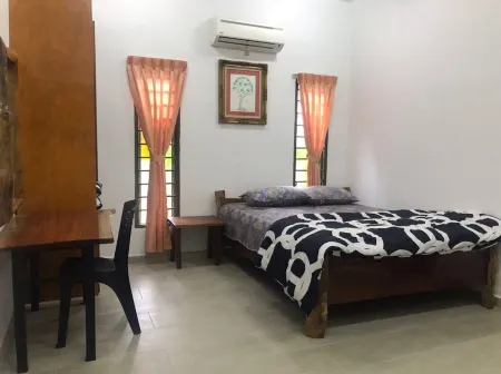 Spacious Homestay Jitra 2 Bedrooms Отели в г. Kubang Pasu