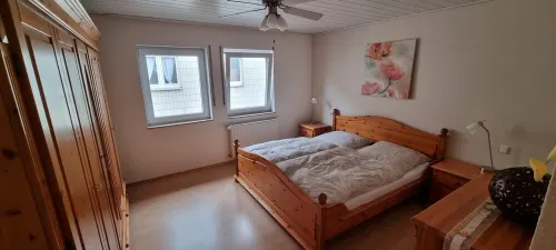 Vacation apartment Landstuhl Altstadt City - 3 bedrooms - large balcony!!!! Hotel di Landstuhl