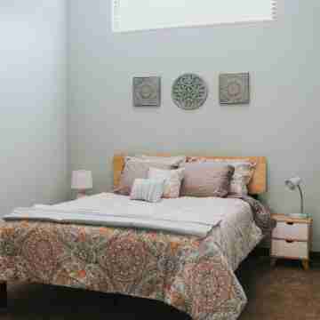 Loft above Paddle Bar with Lake & Harbor Views. Downtown, Sandusky Ohio Rooms