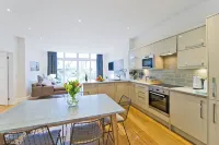 Family Serviced Apartment in Surrey Hotels in Claygate