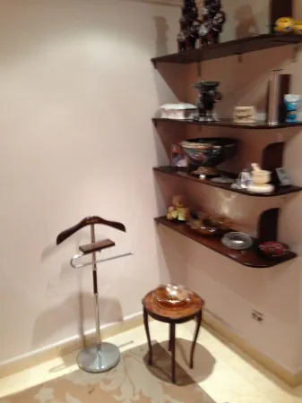 AC , fully Equipped 1 BR , in best spot in CAiro Отели в г. Oula