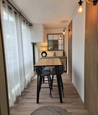 STUDIO APARTMENT IN MOUGINS